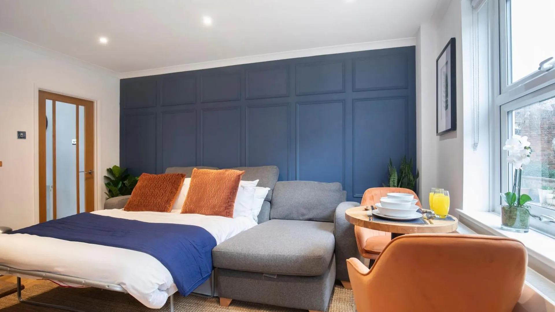 Beautiful Victoria Retreat Villa Cheltenham 0*,  United Kingdom